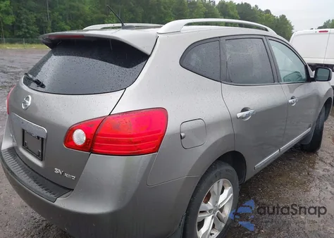 2013 Nissan Rogue Sv z USA, uszkodzony, nr VIN JN8AS5MV9DW125832